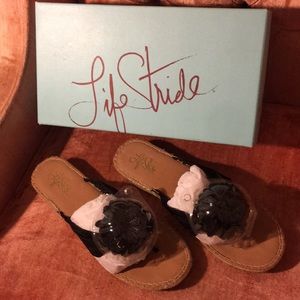 Flower black silk sandal